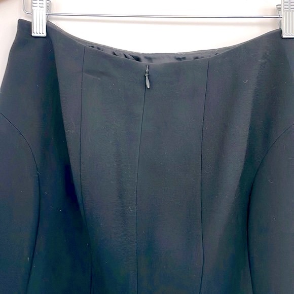 Ann Taylor Black Flare Skirt, Fully Lined, Size 4P - Picture 5 of 11